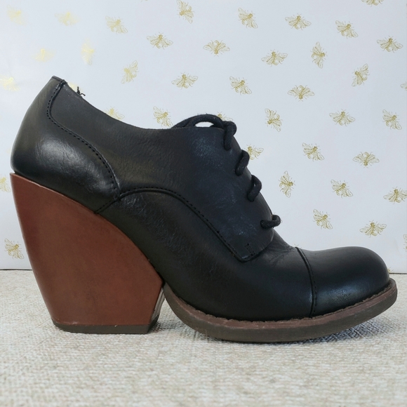 KorkEase Shoes Korks Korkease Black Leather Laceup Oxford Wedge
